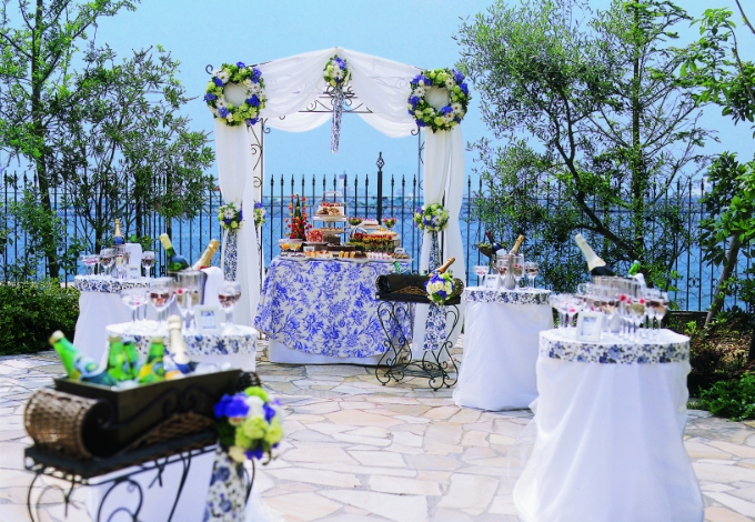 広島の結婚式場 ガーデンでのテーブルコーデ