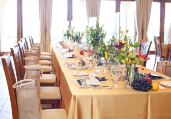 広島の結婚式場 披露宴会場のテーブル
